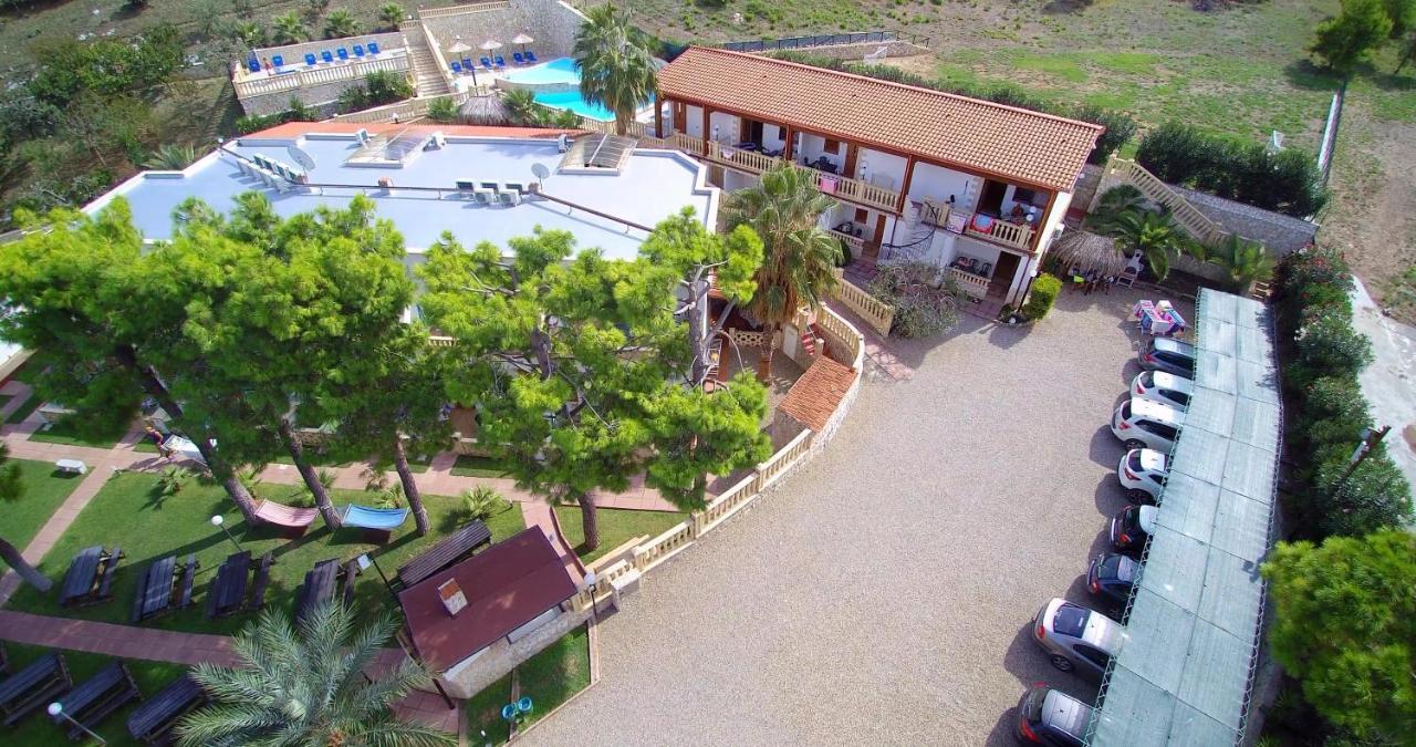 Residence Olimpia Peschici Exterior photo