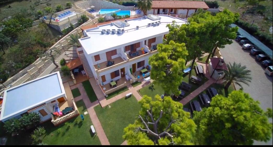 Residence Olimpia Peschici Exterior photo